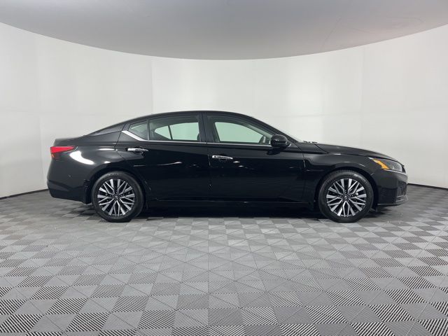 2023 Nissan Altima 2.5 SV 11