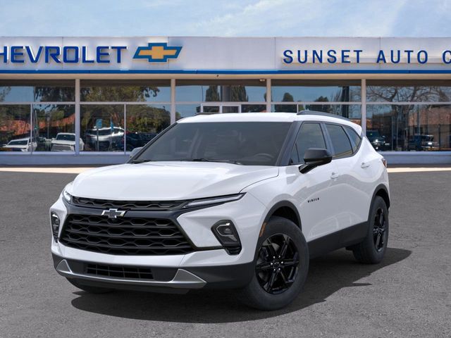 2025 Chevrolet Blazer LT photo
