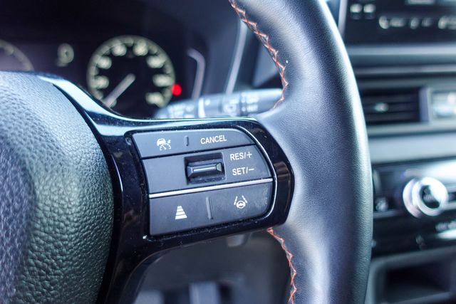 Used 2025 Honda Pilot SUV