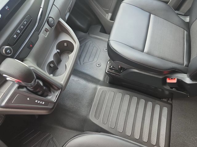 New 2026 Oxford White Ford Cargo Van image 22