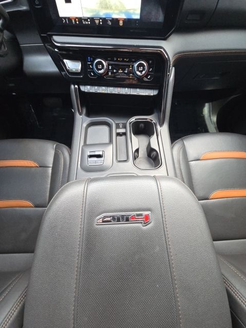 Photo of 2024 GMC Sierra 2500HD AT4 in Dallas, GA - 40,  2024 GMC Sierra 2500HD AT4:43933A