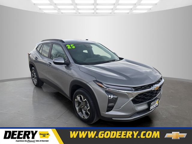 Sterling Gray Metallic 2025 Chevrolet Trax LT FWD SUV / Crossover Front-Wheel Drive 6-Speed Automatic