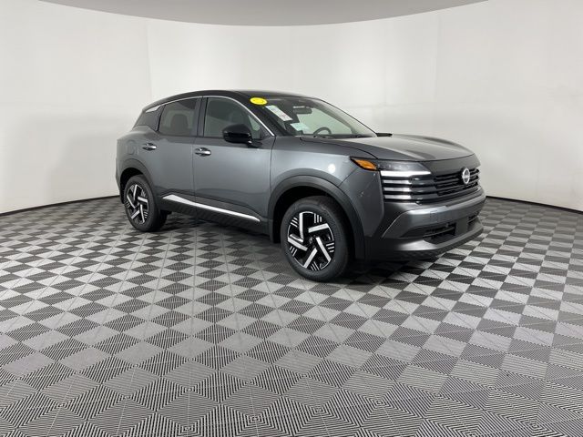 2025 Gun Metallic/Super Black Nissan Kicks SV FWD SUV