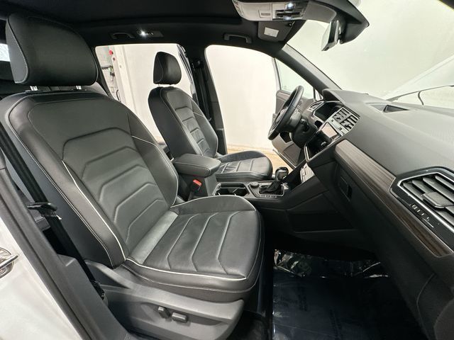 2022 Volkswagen Tiguan 2.0T SEL R-Line White at South Hills Kia