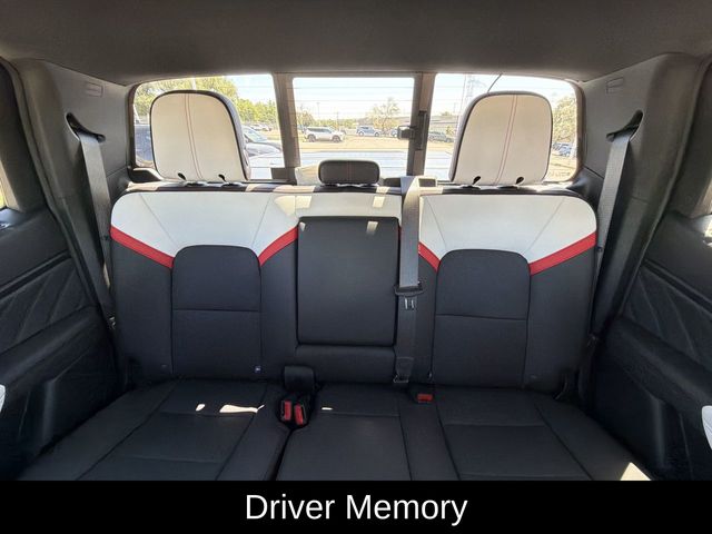 Used 2024 GMC Canyon Truck