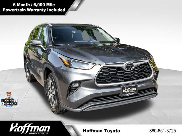Magnetic Gray Metallic 2023 Toyota Highlander SUV / Crossover All-Wheel Drive 8-Speed Automatic