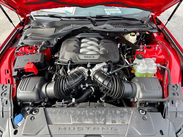 2025 Ford Mustang GT Premium Fastback - Photo 11