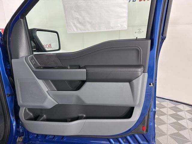2025 Atlas Blue Metallic Ford F-150 XLT 4X4 Truck