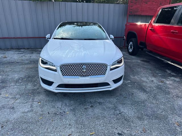 White Platinum Clearcoat Metallic 2020 Lincoln MKZ Sedan Front-Wheel Drive 6-Speed Automatic