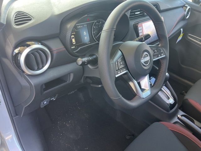 New 2025 Silver Nissan 1.6 SR image 9