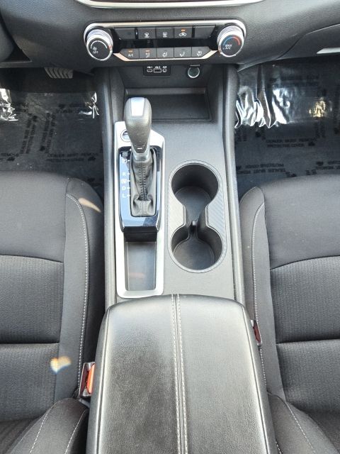2025 Nissan Altima 2.5 SV:B02428
