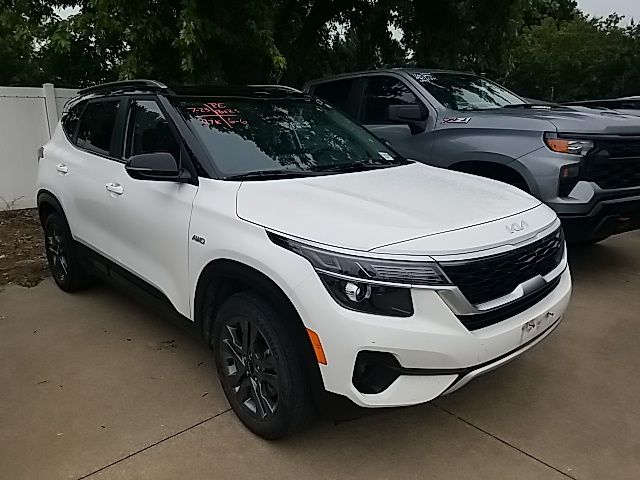 Used 2023 Kia Seltos SUV