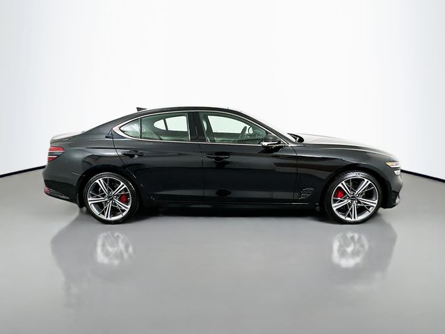 Thumbnail: 2025 Genesis G70 - 4