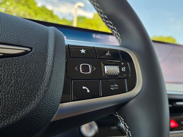 2027 Genesis Gv70