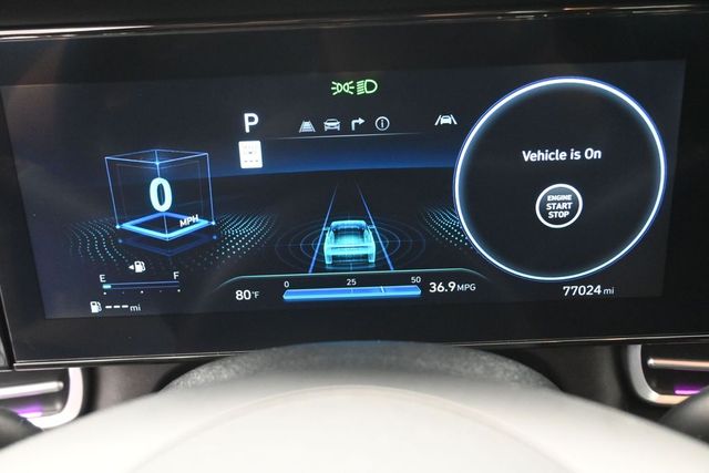 Used 2024 Hyundai Elantra Sedan