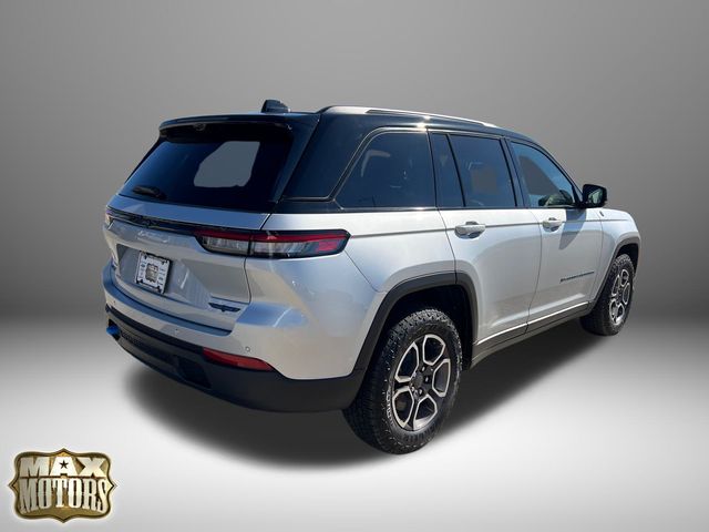 2023 Jeep Grand Cherokee Trailhawk 4xe 12