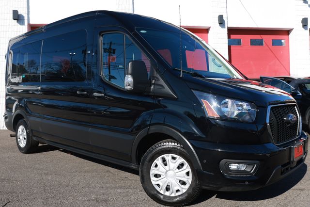 2024 Ford Transit Passenger 350 XLT Medium Roof LB RWD