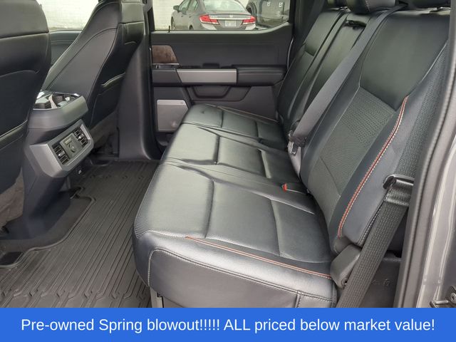 Used 2024 Carbonized Gray Metallic Ford Lariat image 39