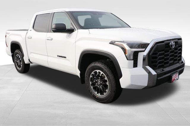 2025 Toyota Tundra SR5 15