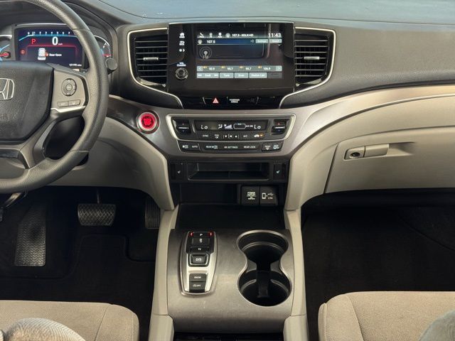 2021 Honda Pilot EX photo