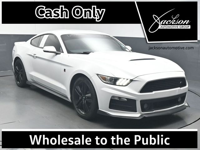 Oxford White 2015 Ford Mustang Coupe Rear-Wheel Drive 6-Speed Automatic