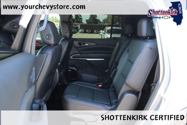 Used 2024 Chevrolet Traverse SUV