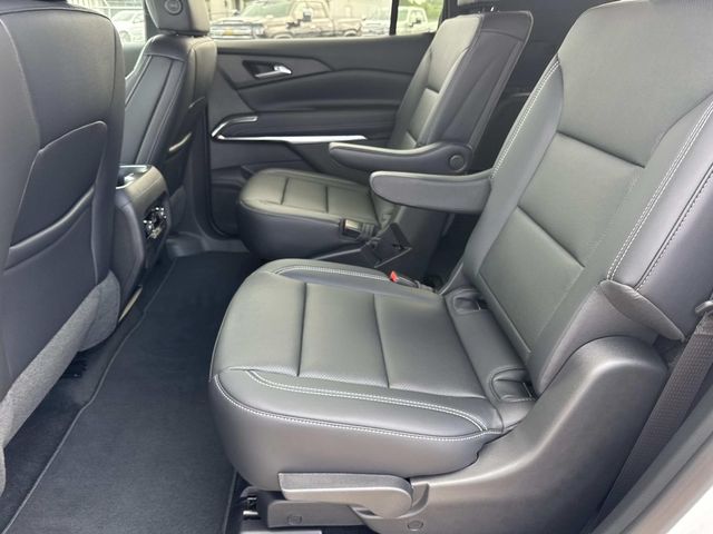 2026 Chevrolet Traverse LT White at Supreme Chevrolet of Gonzales