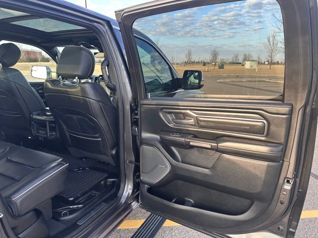 2019 Ram 1500 Limited Crew Cab 4x4 5'7" Box