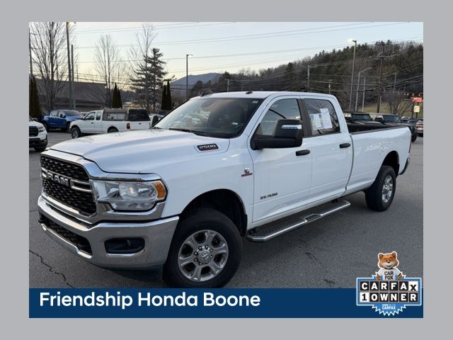 Bright White Clearcoat 2023 RAM 2500 Big Horn Crew Cab LB 4WD Pickup Truck Four-Wheel Drive 6-Speed Automatic