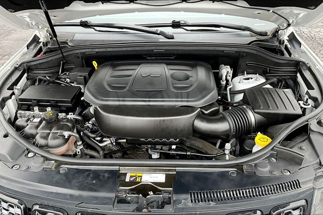 Used 2020 White Jeep Altitude image 29