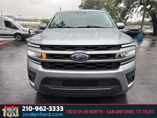 Used Car 2024 Ford Expedition  Xlt For Sale Under $40,000 In San Antonio, Texas