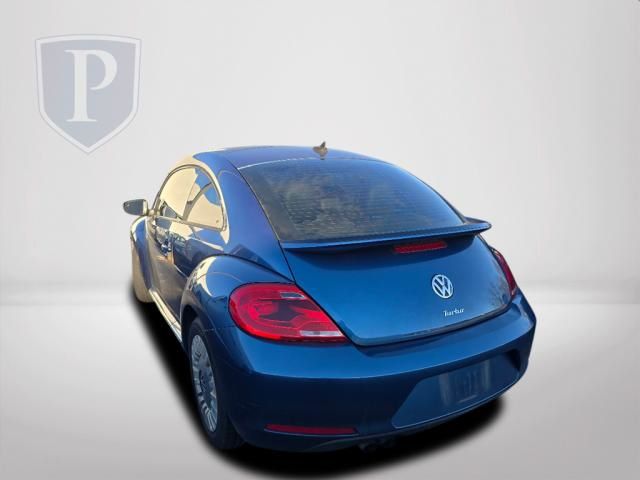 2016 Volkswagen Beetle 1.8T SE 7