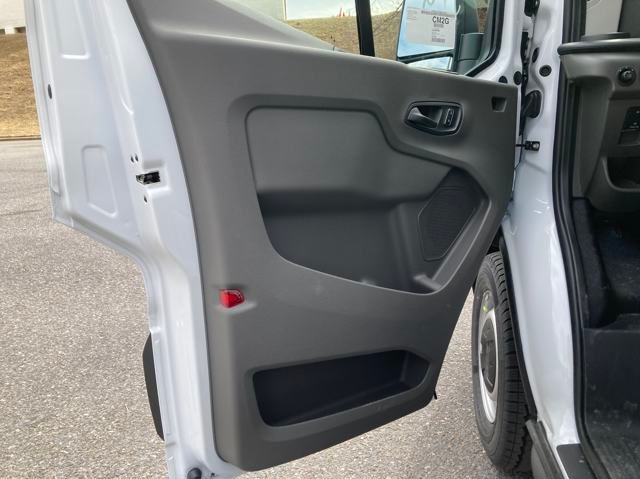 2025 Ford Transit 250
