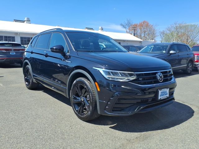 2023 Volkswagen Tiguan - Image 5