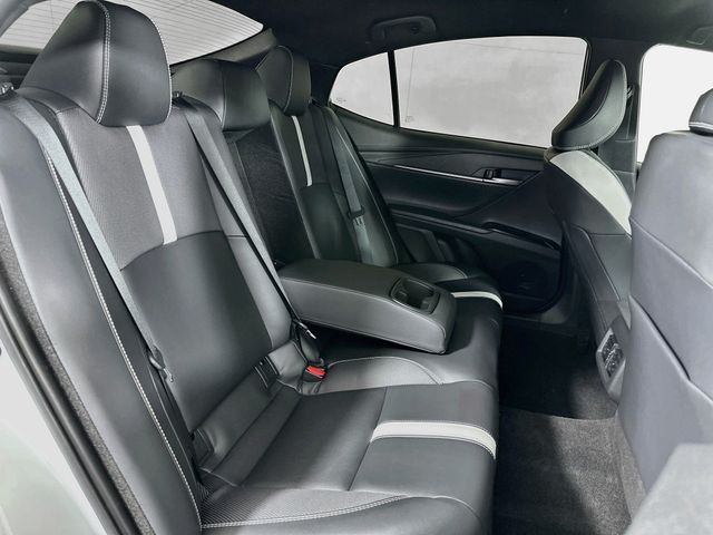 2025 Toyota Camry SE - Photo 19