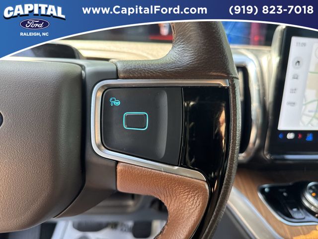 Used 2025 Gray Ford King Ranch image 24