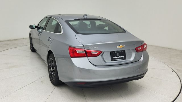 2023 Chevrolet Malibu LT - 3