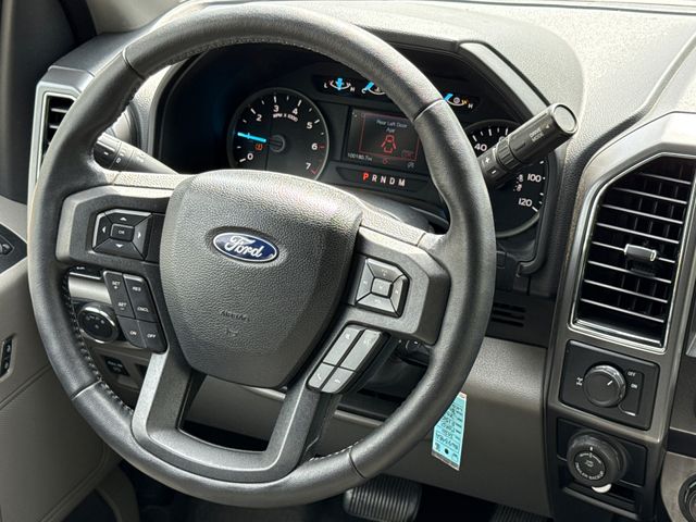 Used 2020 Blue Ford XLT image 13