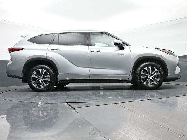 2021 Toyota Highlander Hybrid XLE 44