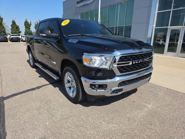 2022 Ram 1500 Big Horn/Lone Star - Diamond Black Crystal Pearlcoat exterior view 3