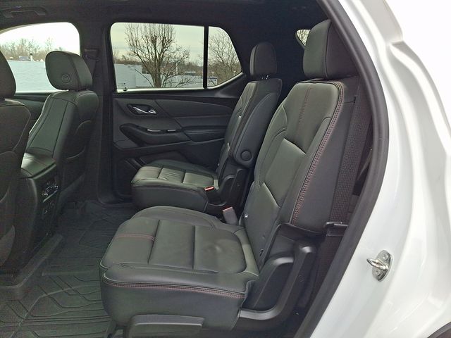 used 2023 Chevrolet Traverse car, priced at $39,950