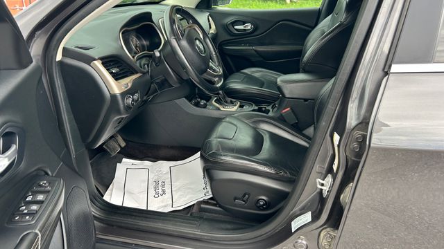 Used 2016 Jeep Cherokee SUV