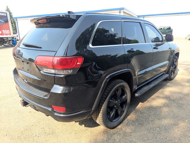 2014 Brilliant Black Crystal Pearlcoat Jeep Grand Cherokee Altitude 4X4 SUV