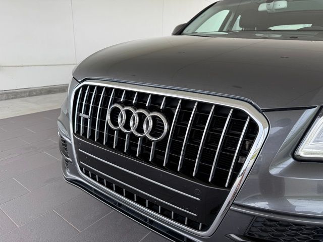 Used 2017 Audi Q5 Premium Plus with VIN WA1D7AFP5HA081200 for sale in Diberville, MS