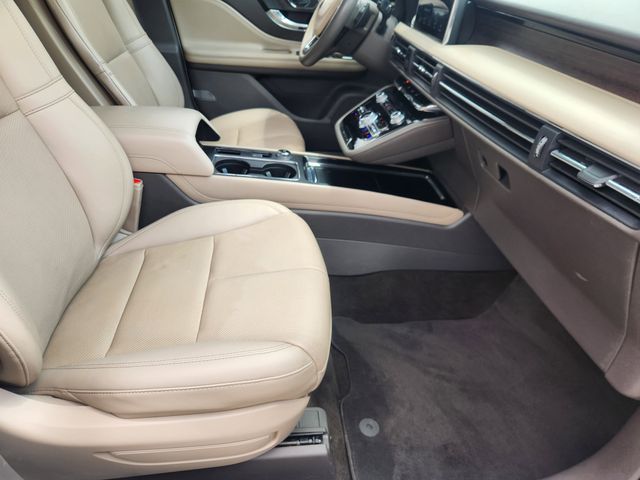 2021 Lincoln Corsair Reserve White at Shottenkirk Kia Fort Bend