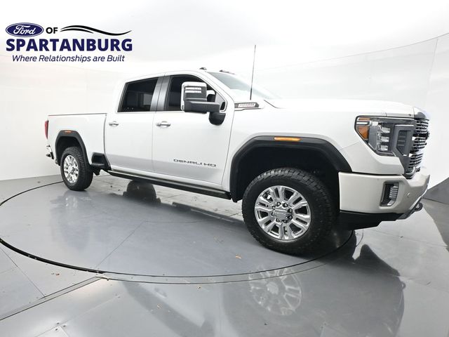 2022 GMC Sierra 2500HD Denali Crew Cab 4WD