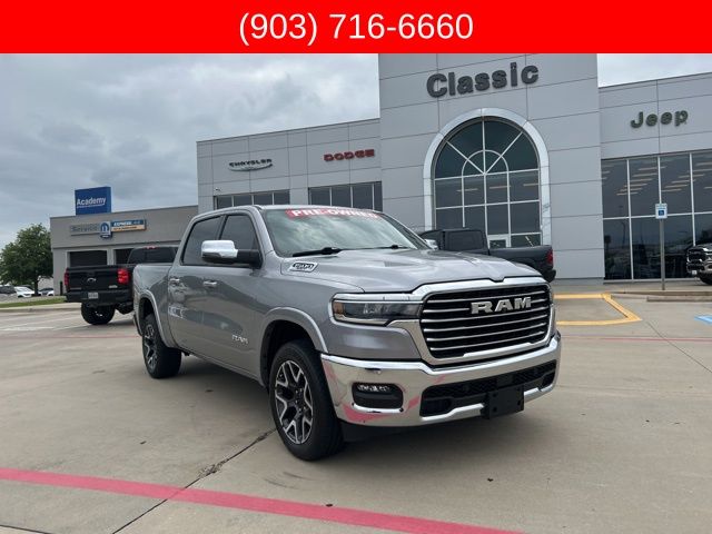 Billet Silver Metallic 2025 RAM 1500 Laramie Crew Cab 4WD Pickup Truck Four-Wheel Drive 8-Speed Automatic