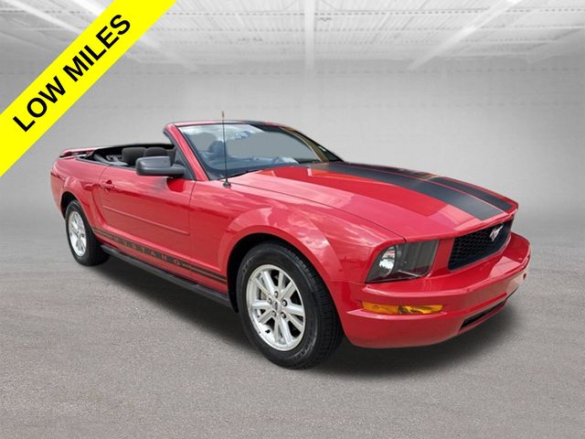 Torch Red Clearcoat 2007 Ford Mustang Convertible Rear-Wheel Drive 5-Speed Automatic