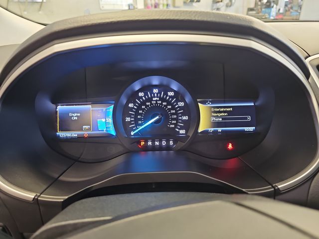 Used 2017 Blue Ford SEL image 19