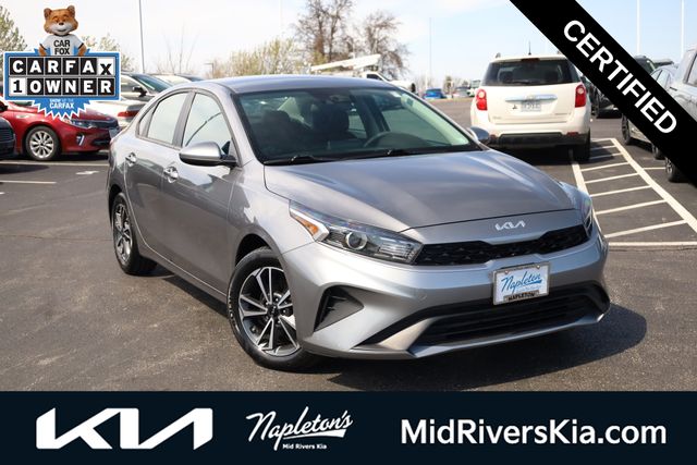 2023 Kia Forte LXS FWD